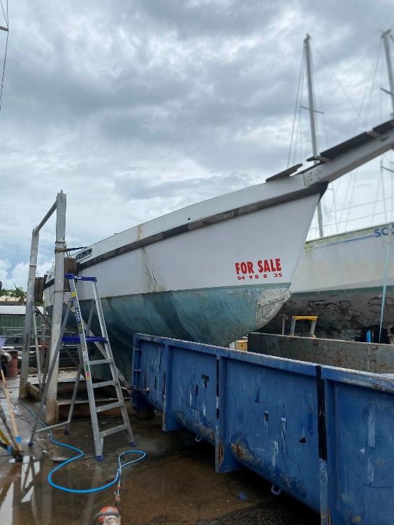 Yacht-Demolition-1 Fire Damaged Dwelling Katherine Asbestos Removal